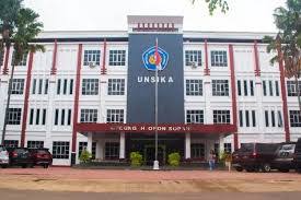 University Boosts Absorption of Engineering Graduates in Japanese Construction Industry