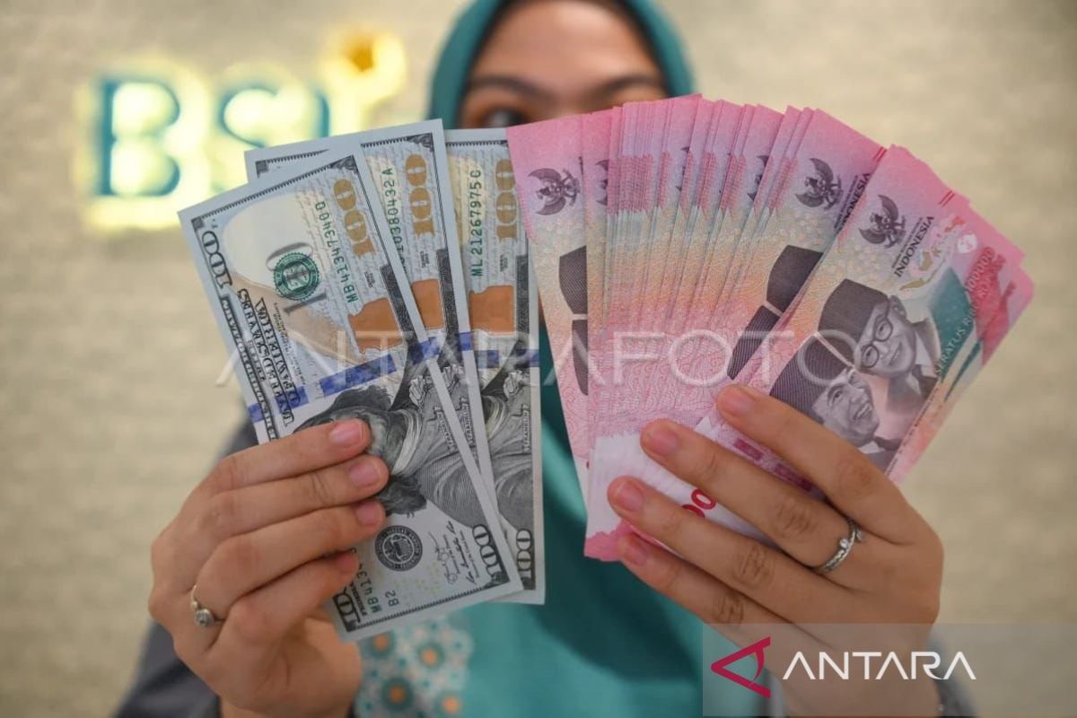 Rupiah Strengthens on Release of BI Business Activity Survey