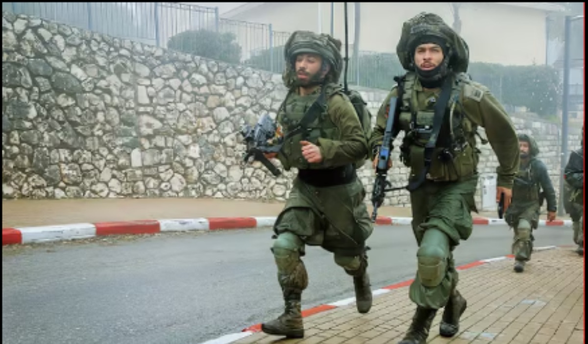 Israeli Expats Rush Home to Vote in Crucial Election as Overseas Ballot Ban Bites
