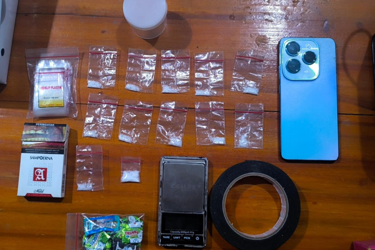 Central Java Police Arrest Drug Courier in Semarang, Seize 12 Packages of Narcotics
