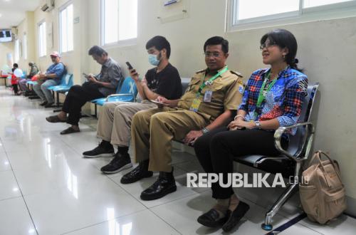 Different Ages, Different Diseases: A Look at the Medical Vulnerabilities of Young to Senior Workers
