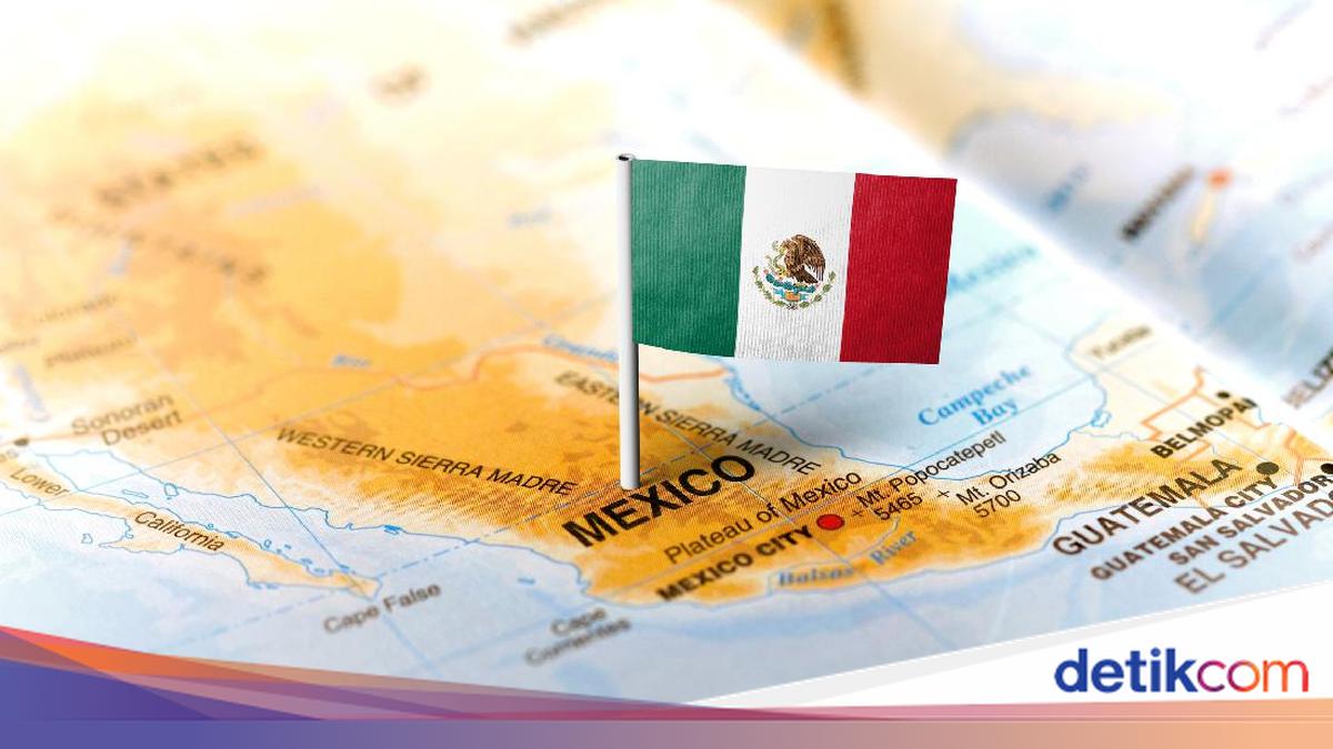 Tsunami Warning Lifted, No Major Damage Reported After Mexico Earthquake