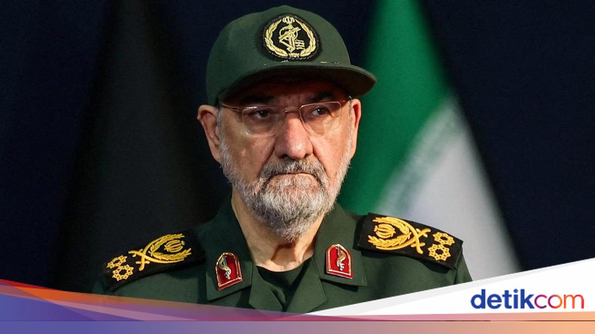 Iran Threatens Full-Scale Attack if US Does Not Halt Strikes