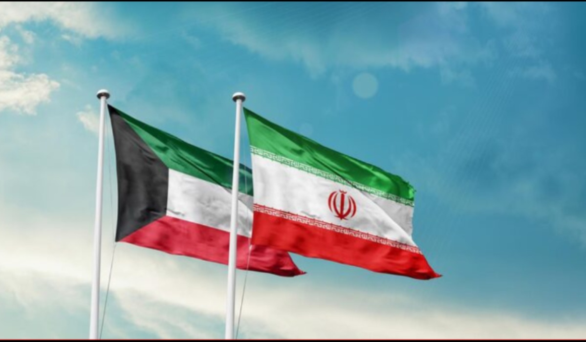 Iranian Strikes Hit Kuwaiti Power Plants and Oil Facilities