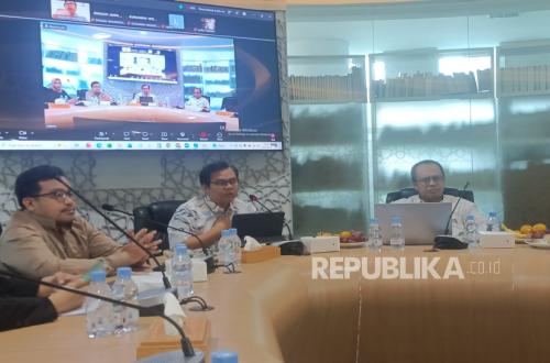 Tax Credit for Zakat Could Boost Contributions, Requires Serious Study
