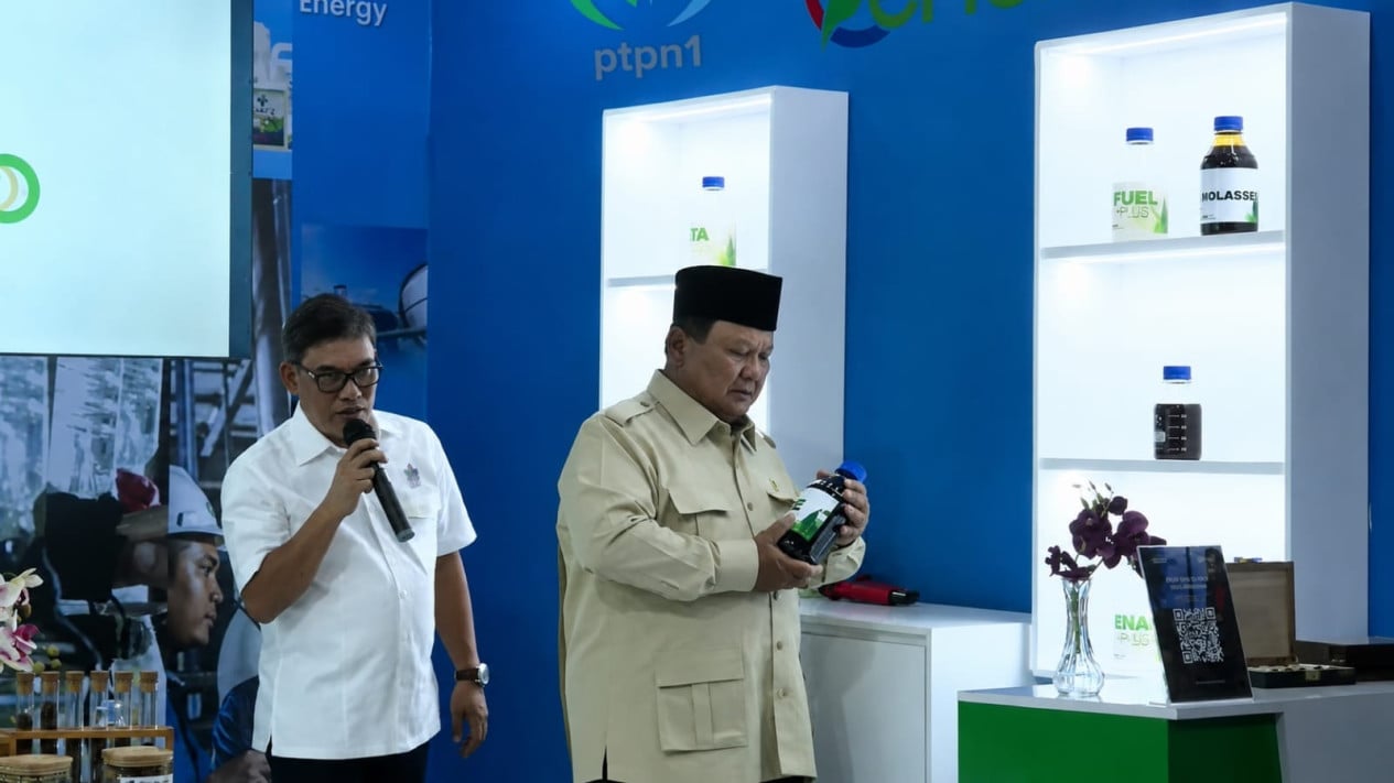 Prabowo Reviews Bioethanol Downstreaming at PTPN I to Bolster National Food and Energy Security