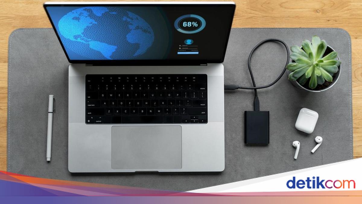 Online Courier Allegedly Embezzles Laptop, Police Launch Manhunt