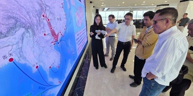 Mursyid Sonsang Witnesses Hainan Free Trade Port, a Golden Opportunity for Jambi Exports