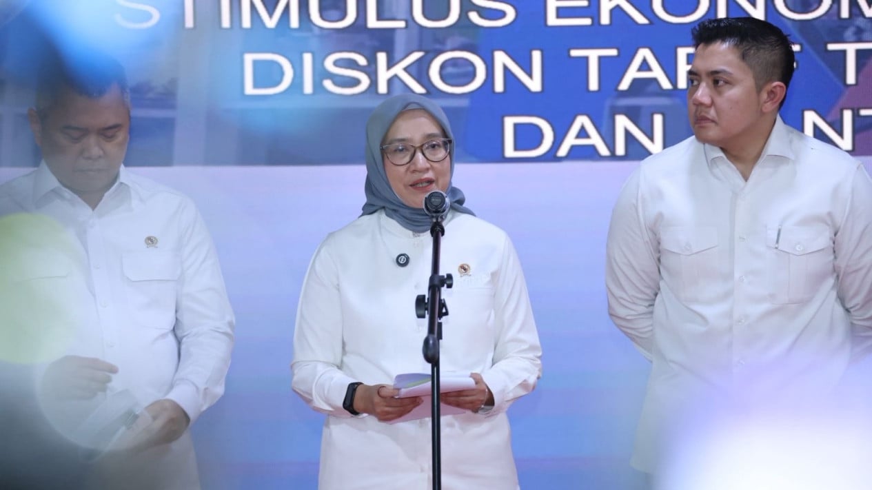 Minister Rini Widyantini's Touching Message to Civil Servants: Uphold Integrity, Your Service is the Face of the Nation