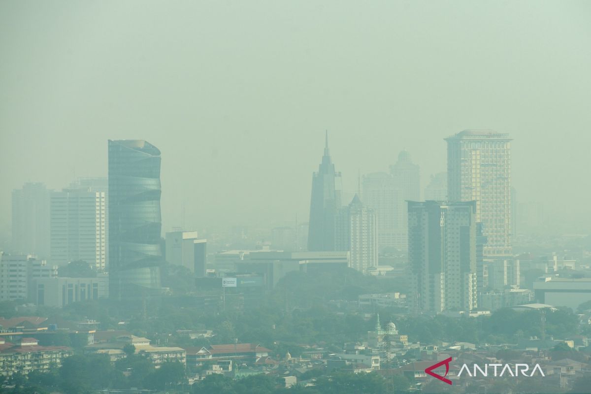 Jakarta's air quality ranks third worst in the world on Sunday