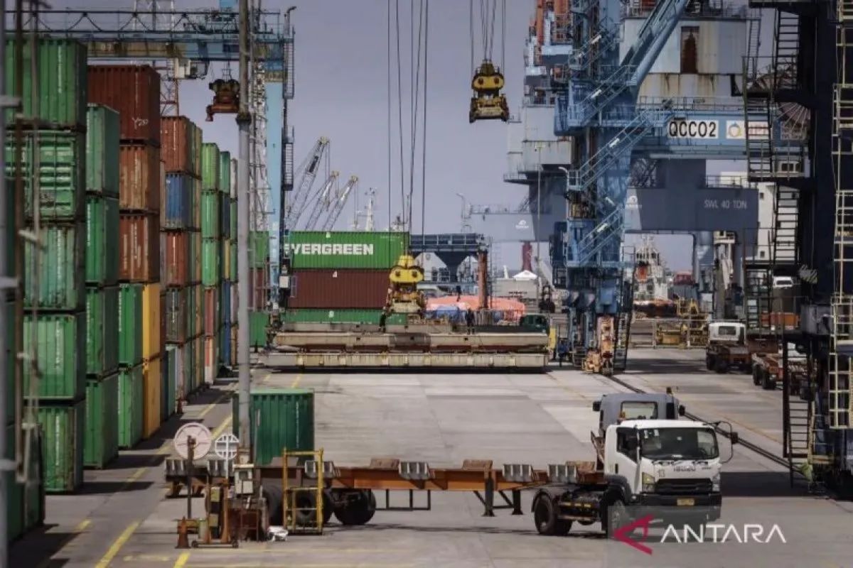 Downstreaming exports to create new economic sources for Indonesia