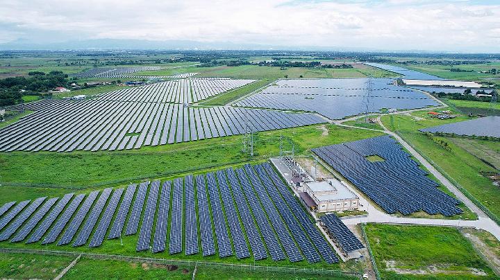 Indonesia Invites China to Invest in 100 GW Solar Power Program