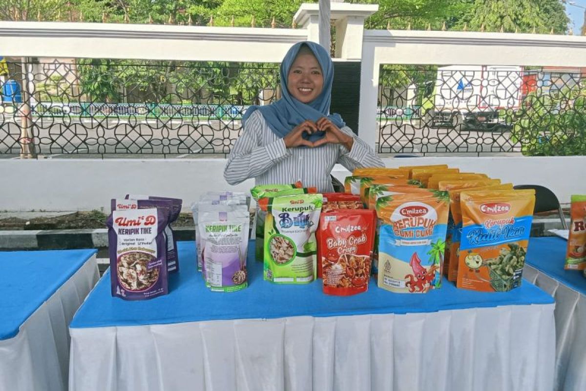 BRI Peduli Programme Helps Former Migrant Worker Build Seafood Business in Indramayu