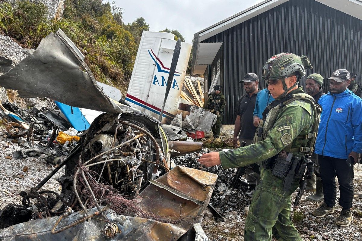 Indonesian military secure Papua airstrip after pilot's killing