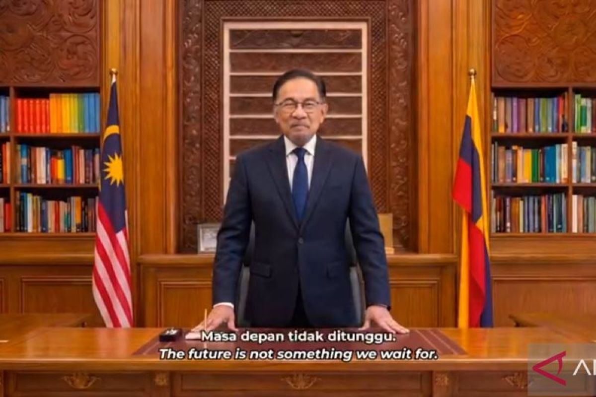 Anwar Ibrahim Introduces AI-Powered Avatar of Himself