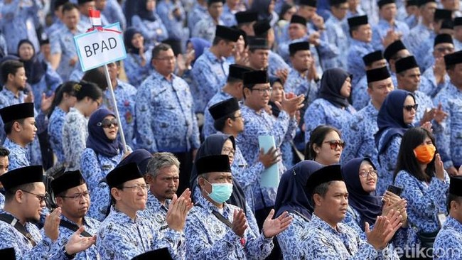 New Rule: Civil Servant Performance to Be Measured by Public Satisfaction