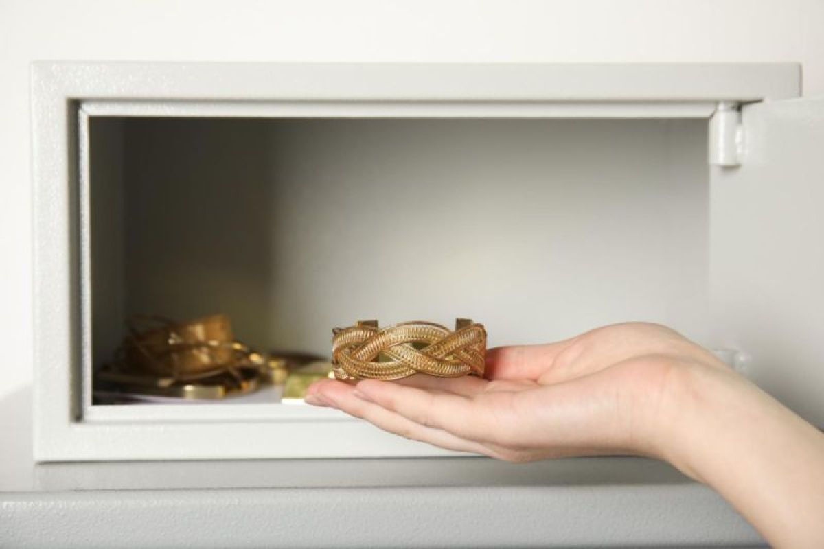Pegadaian offers gold custody service to secure assets during long trips