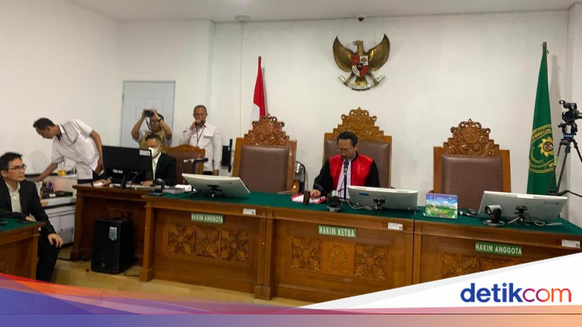 Judge Rules Roy Suryo Misused Pretrial Motion to Delay Main Trial