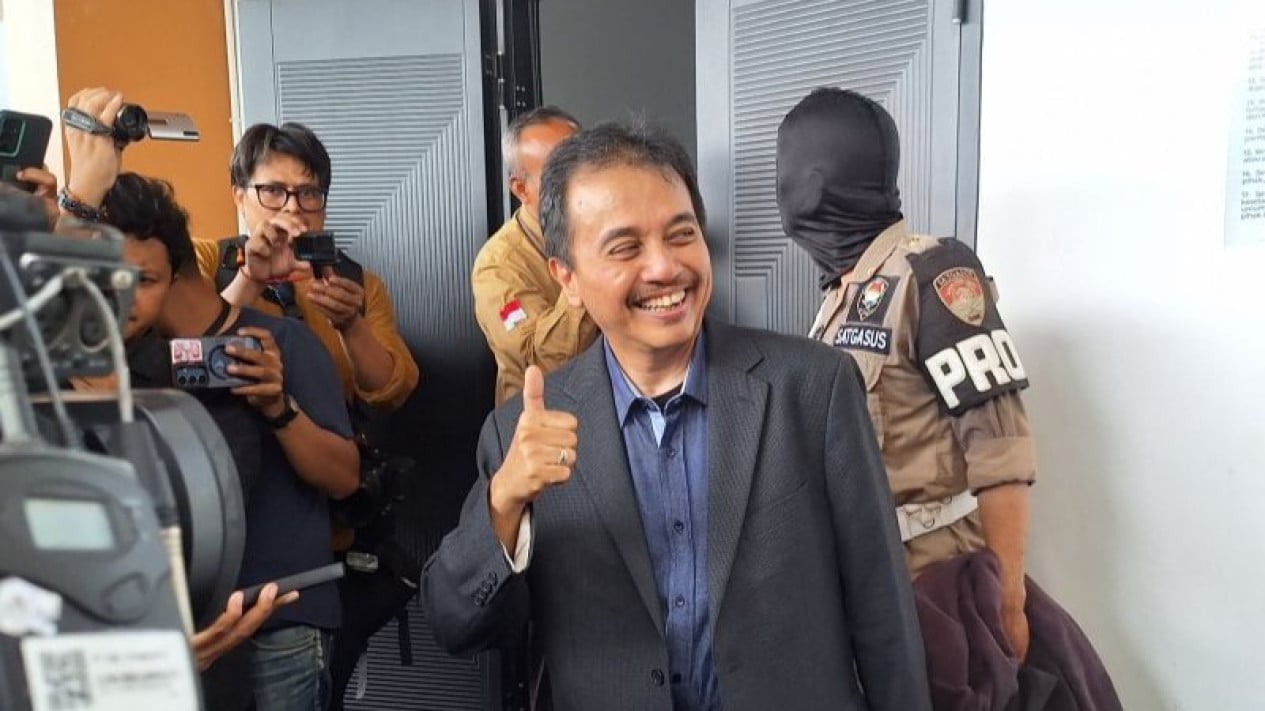 Court Rejects Roy Suryo's Pretrial Motion, Upholds Suspect Status in Jokowi Diploma Defamation Case