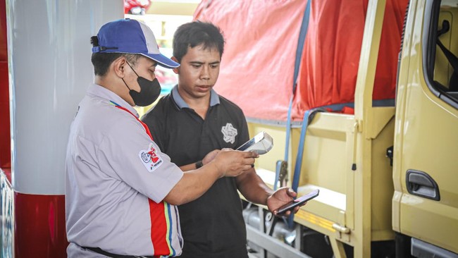Government Blocks 307,000 QR Codes for Subsidised Fuel Users, Here's Why