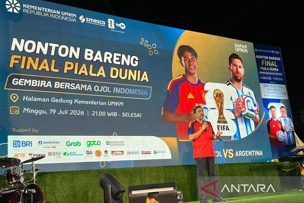 Minister cites World Cup screenings as boost for local economies