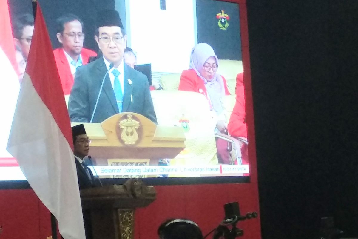 Unhas Inaugurates 122 New Officials to Boost QS WUR Ranking