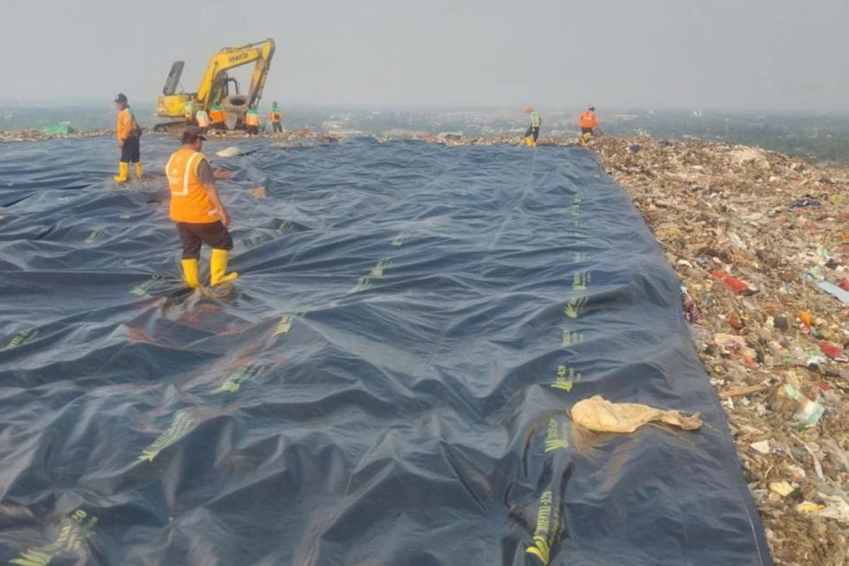 DKI Jakarta Government Closes Two Active Disposal Zones at Bantargebang TPST