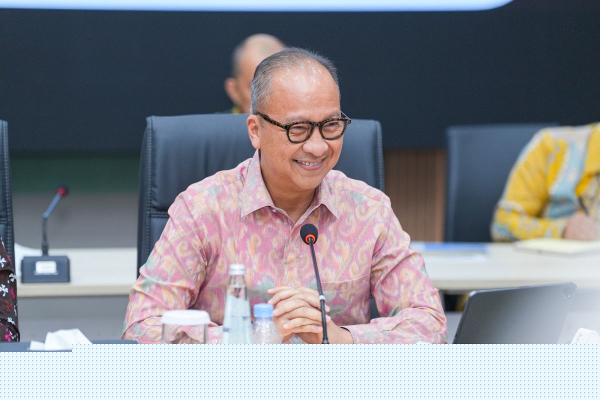 Industry Ministry Accelerates Digital Transformation of Pharmaceuticals Through AI Adoption