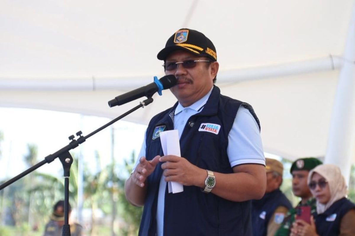 KPK Transfers Seven of 19 Detained in West Lombok Regent Sting Operation to Jakarta