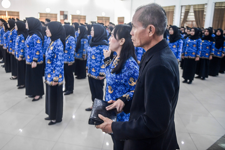 UGM Expert Proposes Restructuring Official Allowances to Fund PPPK Salaries