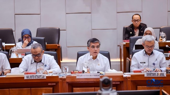 Layoff Task Force to Monitor Indonesian Companies' Health via New Dashboard