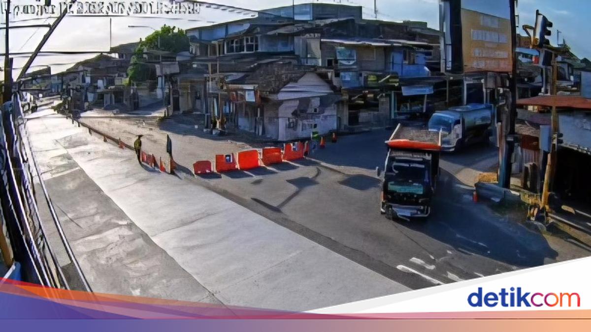 Piyungan Intersection Reimplements Stop-and-Go System for Concrete Road Works