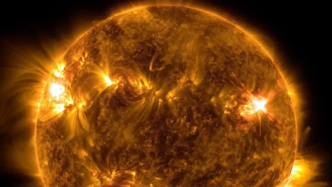 Human Life Threatened with Chaos as Earth Faces Total Paralysis from Solar Storms