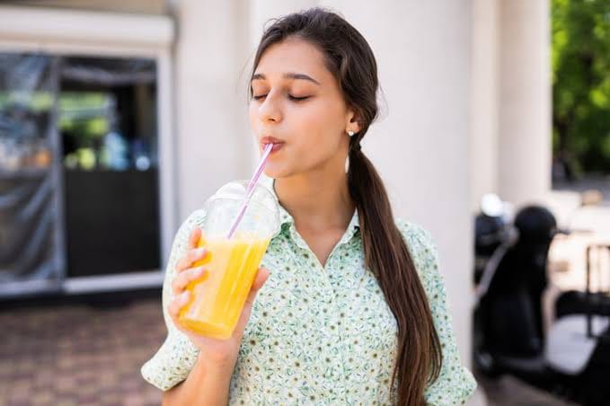 Sugary Drinks Linked to Increased Risk of Anxiety Disorders in Adolescents