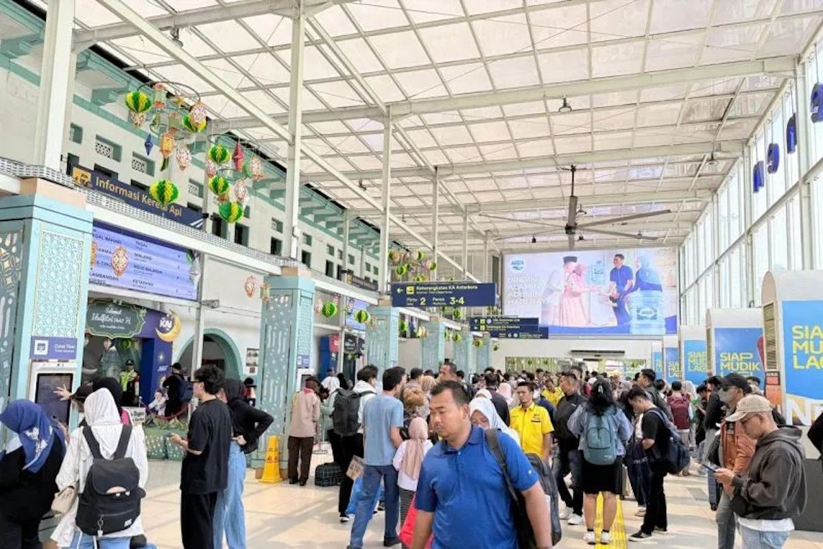 Pasar Senen Station Tops Passenger Volume in First Half of 2026