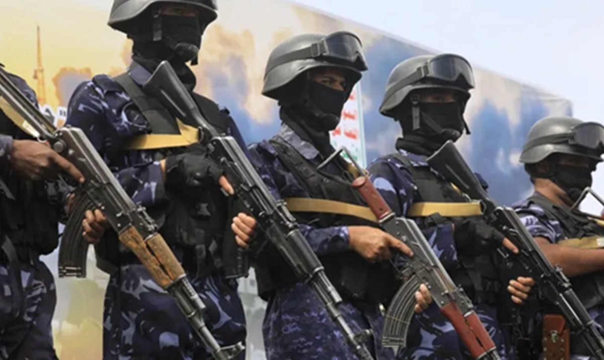 Houthis Declare Maritime Embargo on Saudi Arabia, Close Bab Al-Mandab Strait