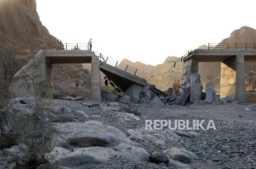 Pezeshkian: Iran Engaged in Full-Scale War with the US