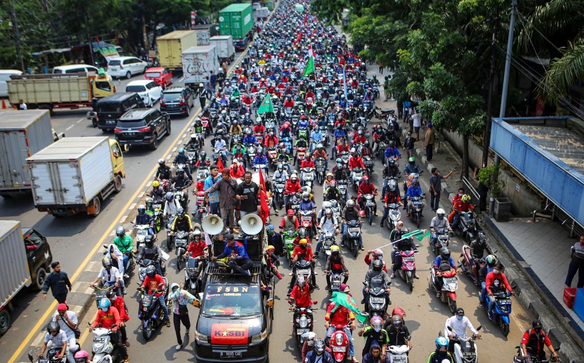 1,095 Joint Personnel Deployed to Secure Demonstration in Central Jakarta