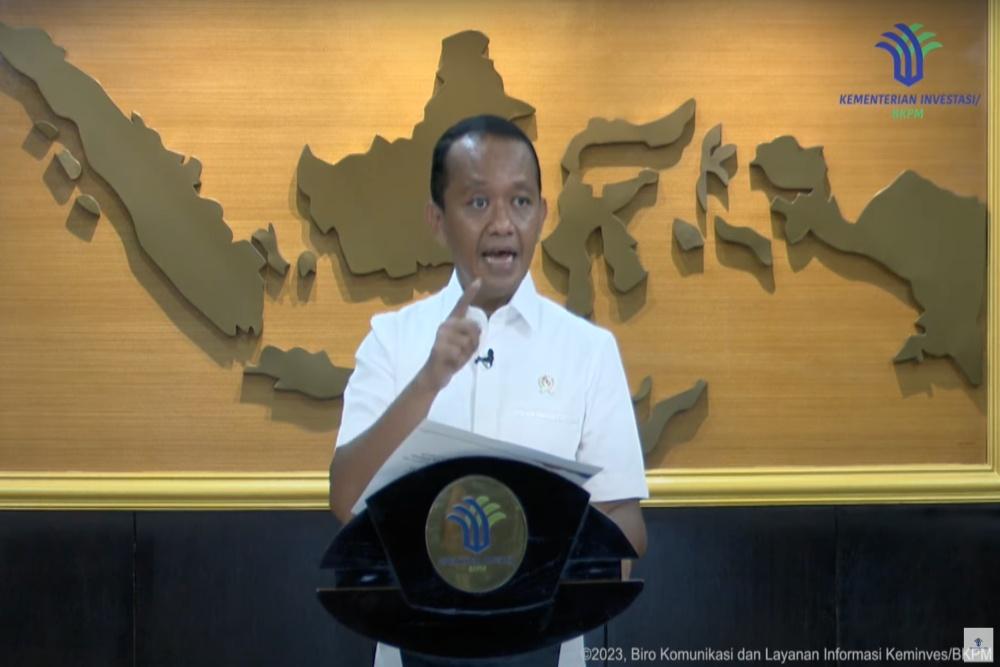 Bahlil Prepares Phased Ethanol Mandate, E20 Targeted for 2028