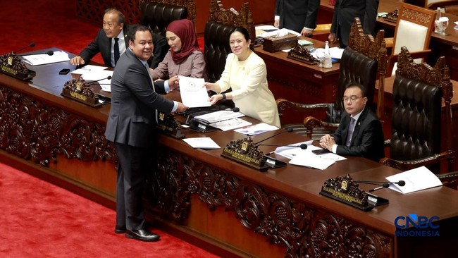 DPR Urges Indonesia to Seize Opportunity as Global Wealth Seeks Safe Haven