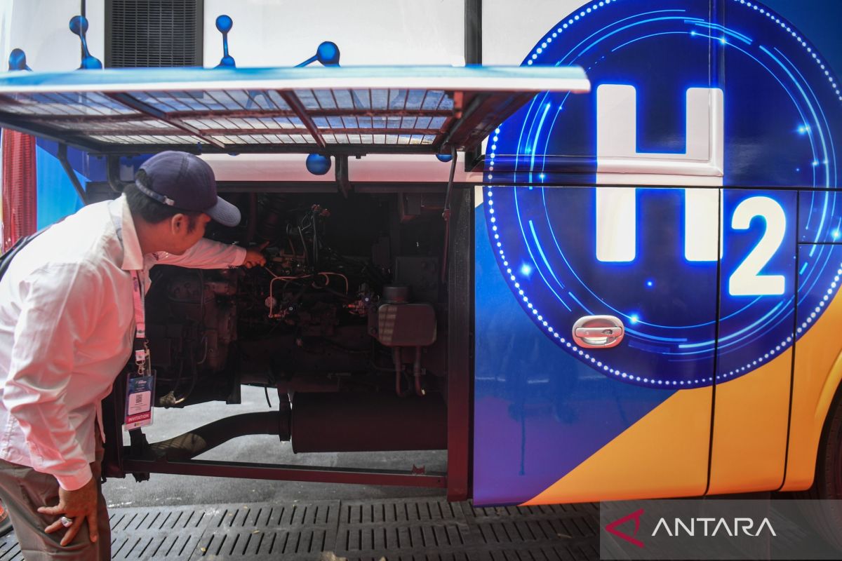 ESDM: Hydrogen Vehicles for Long-Distance, Eco-Friendly Travel