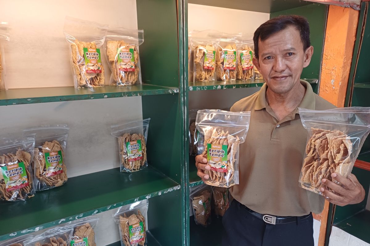 Tanjungpinang's Signature Tempeh Chips SME Product Marketed to Singapore