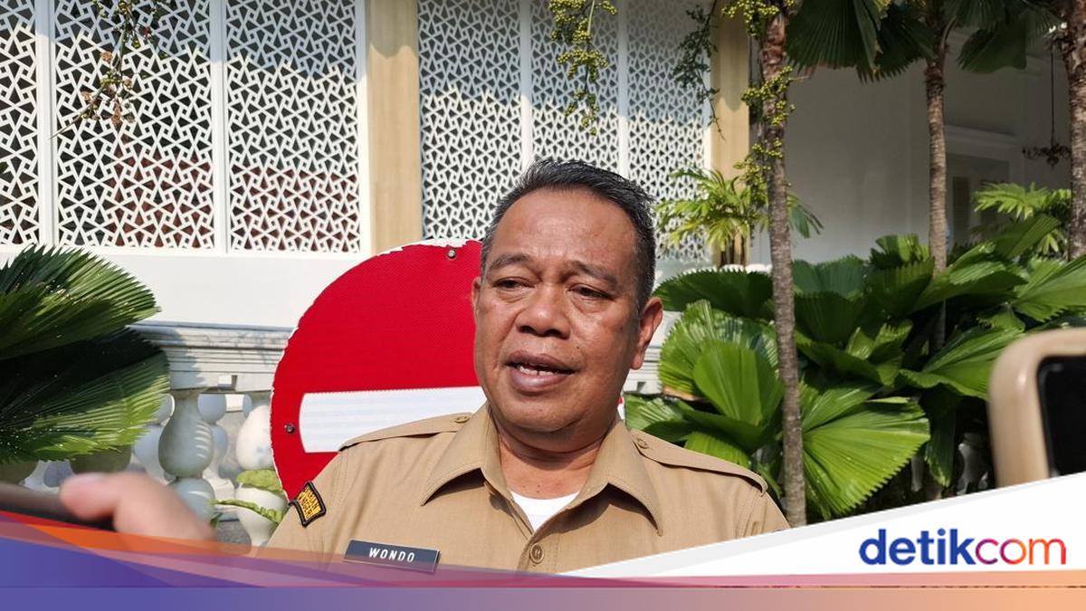 Jakarta Administration Confirms It Will Seek Compensation for Tendean Footbridge Rammed by Truck