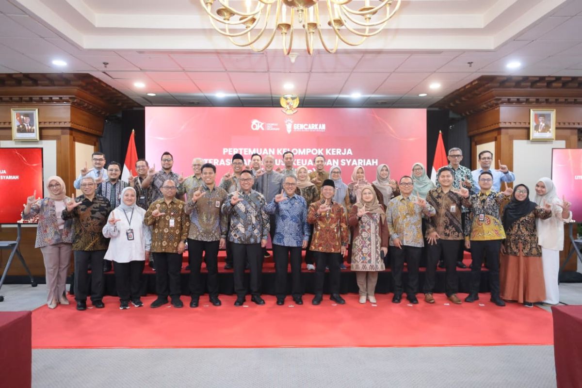 OJK prepares three focuses for developing sharia financial literacy and inclusion