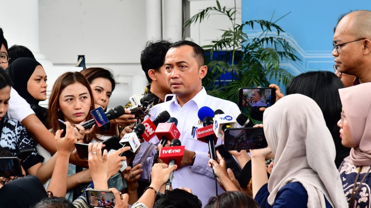 Palace Responds to Public Criticism of Public Works Minister's Communication Style