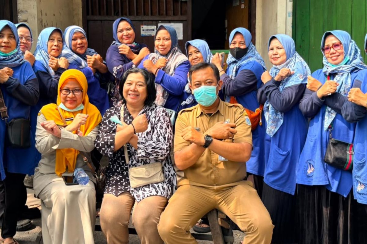 Kalibaru Residents Utilise 'Grebek TBC' for Early Detection