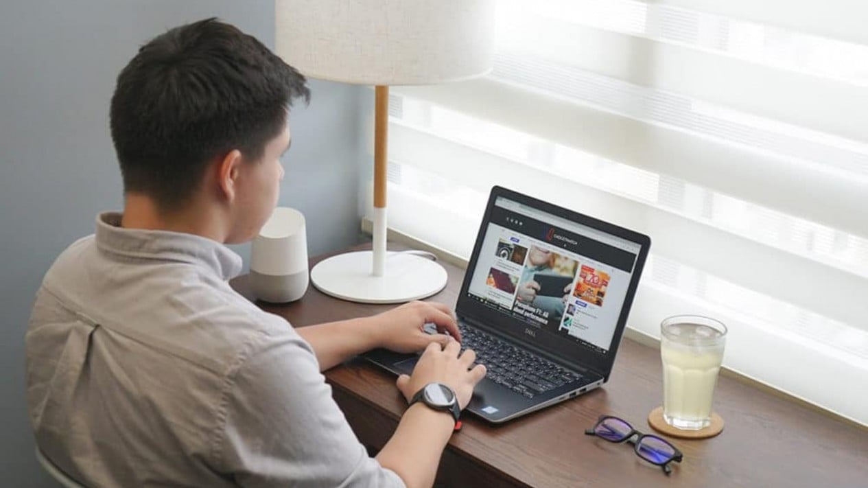 More People Taking on Side Hustles, Not Just to Get Rich