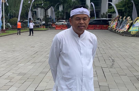 West Java Governor Dedi Mulyadi Requests Armed Police at Crime Hotspots
