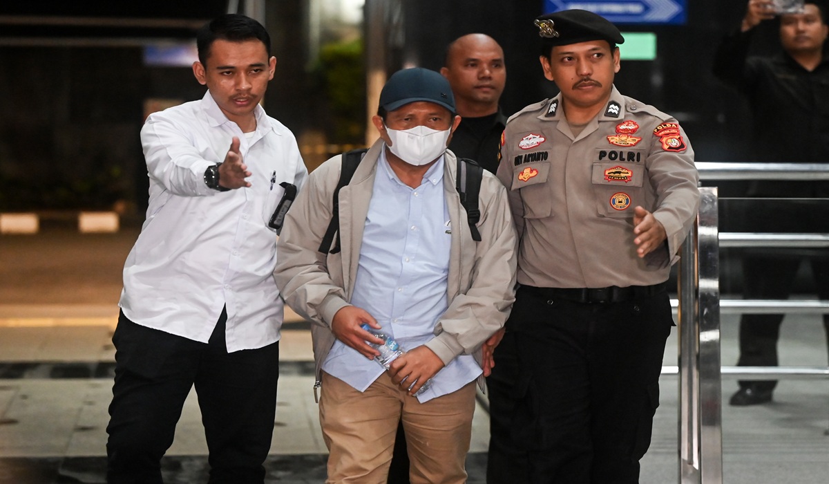KPK Seizes Rp9 Billion in Evidence from West Lombok Regent Sting Operation