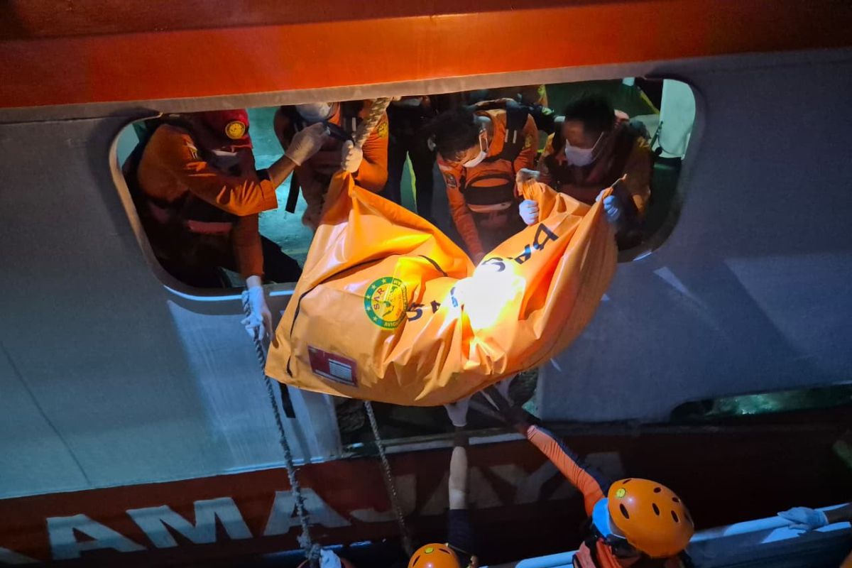 SAR Team Finds Two More Bodies from KM Nurul Salsa, Extends Search Operation